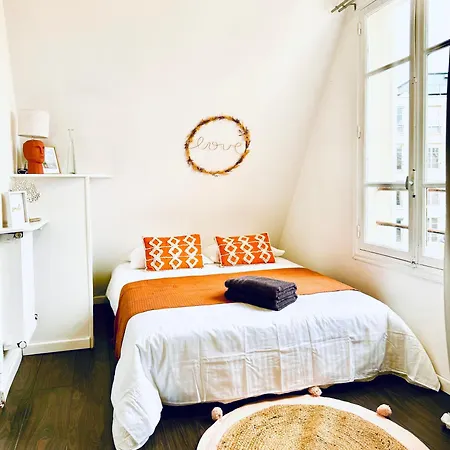 Cosy Place Entre L'Arc De Triomphe Et Les Champs-Elysees Paris Exterior photo